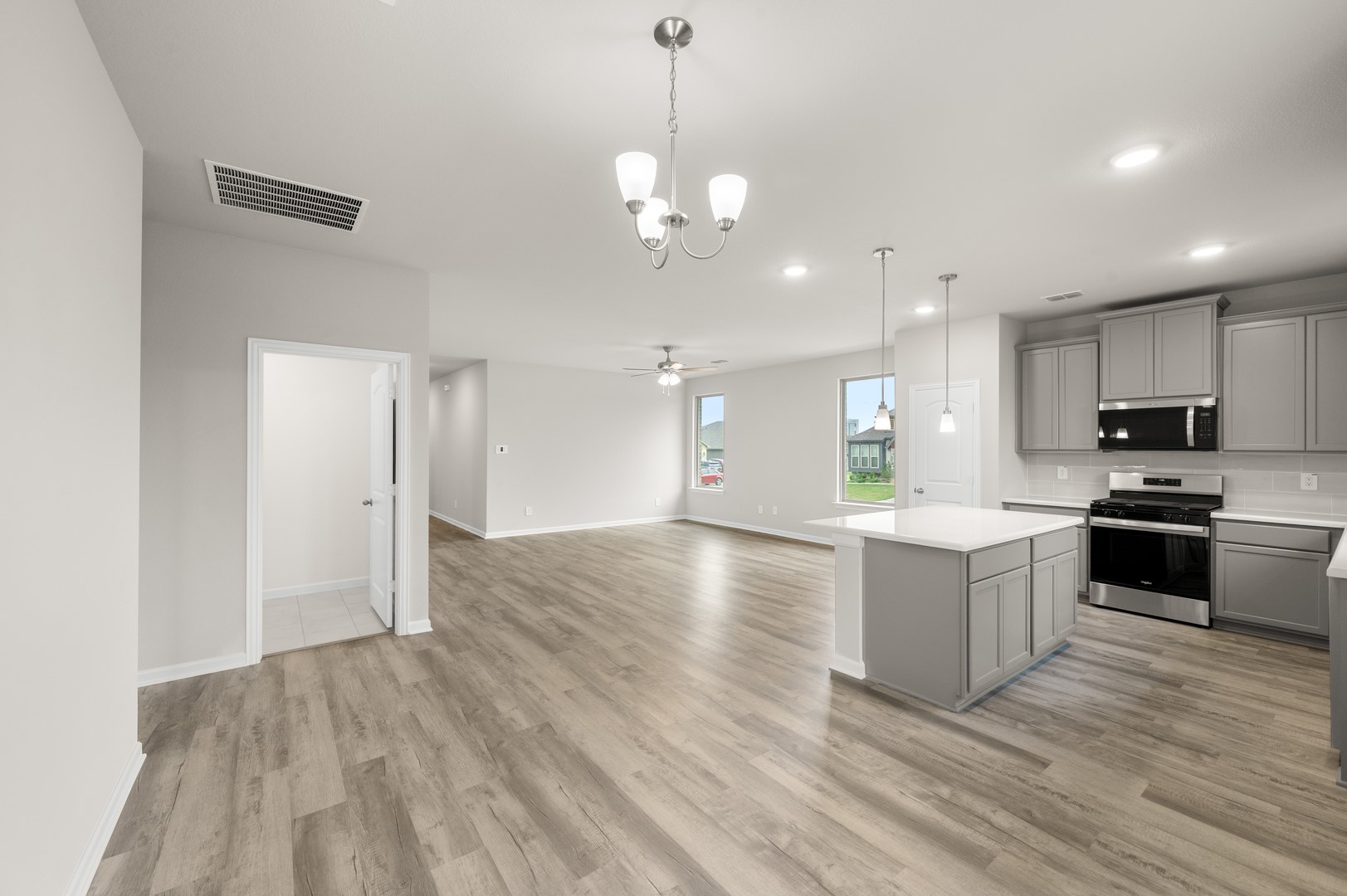 8201 Korat Vista Godley TX 76044
