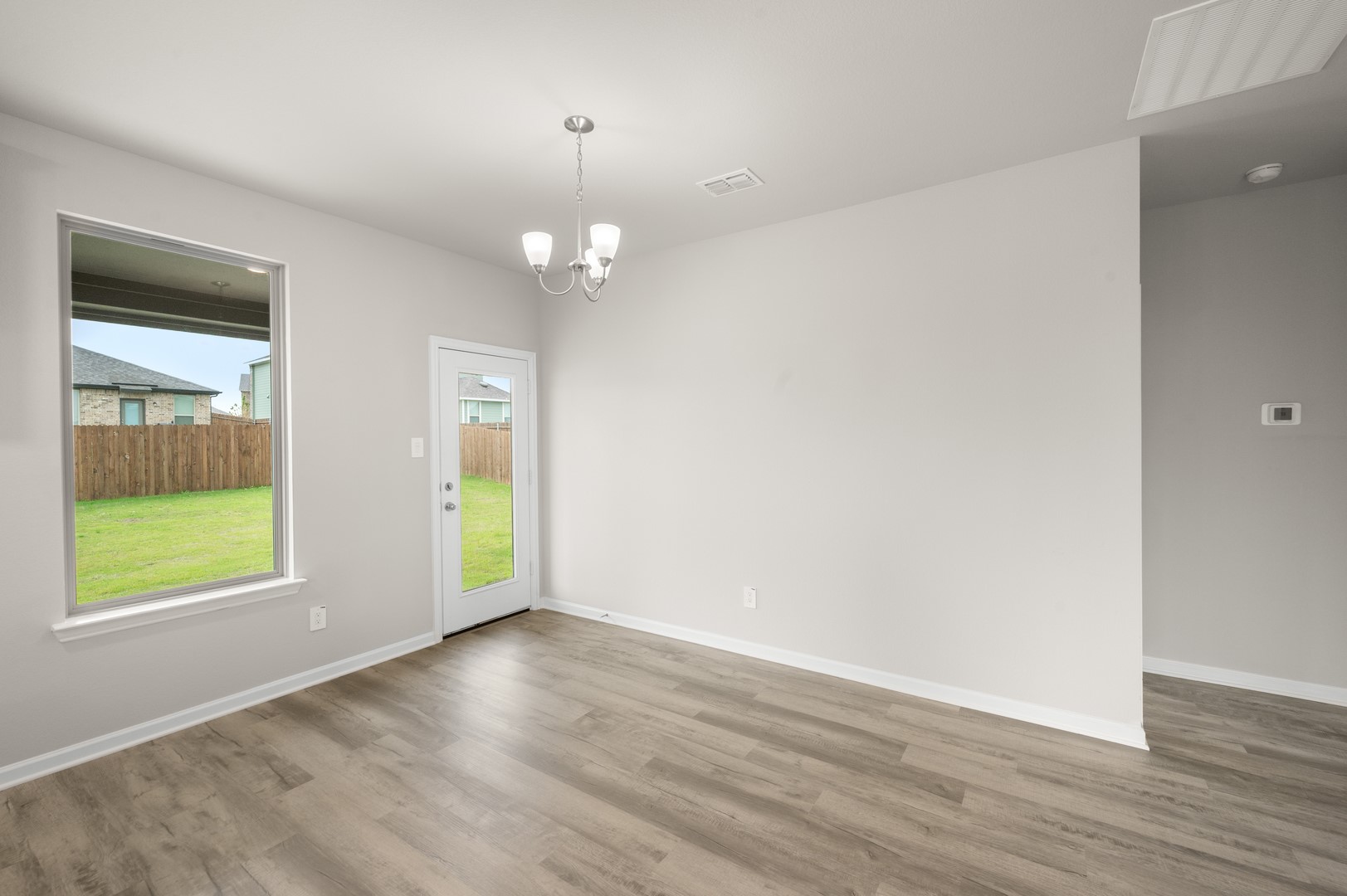 8201 Korat Vista Godley TX 76044
