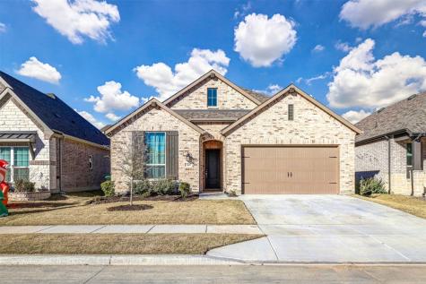 1169 Superbloom Avenue Justin TX 76247