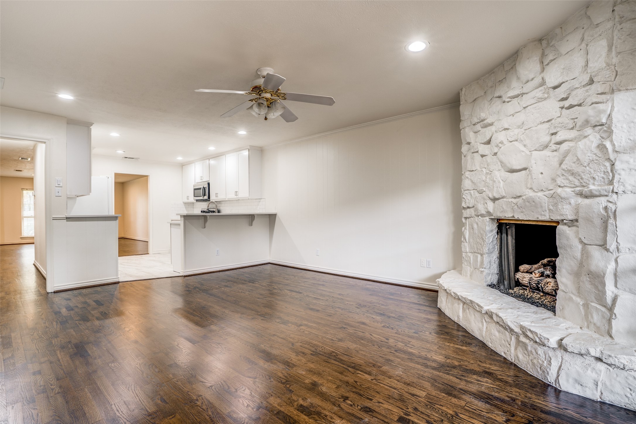 7507 Meadow Oaks Drive Dallas TX 75230