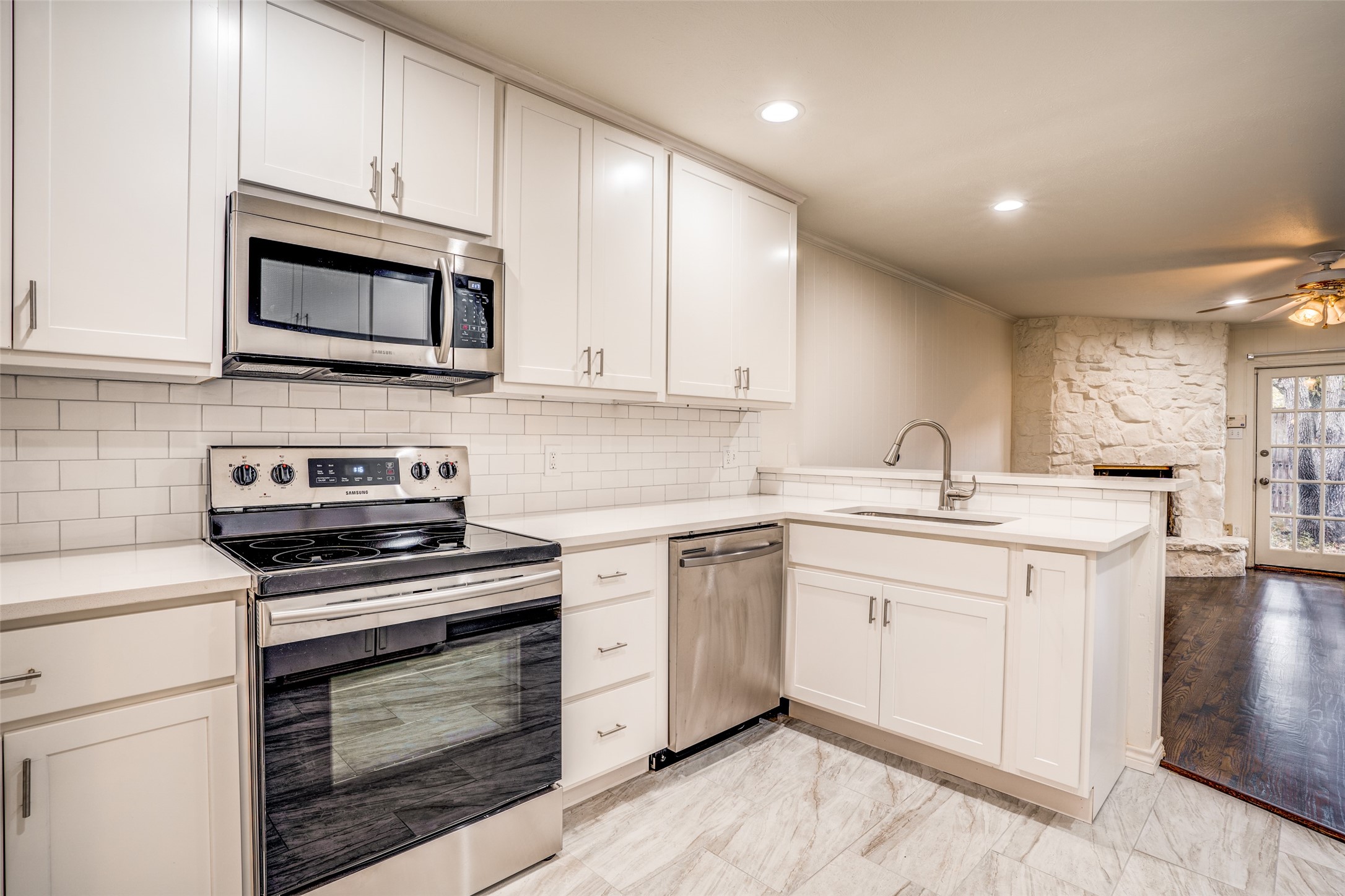 7507 Meadow Oaks Drive Dallas TX 75230