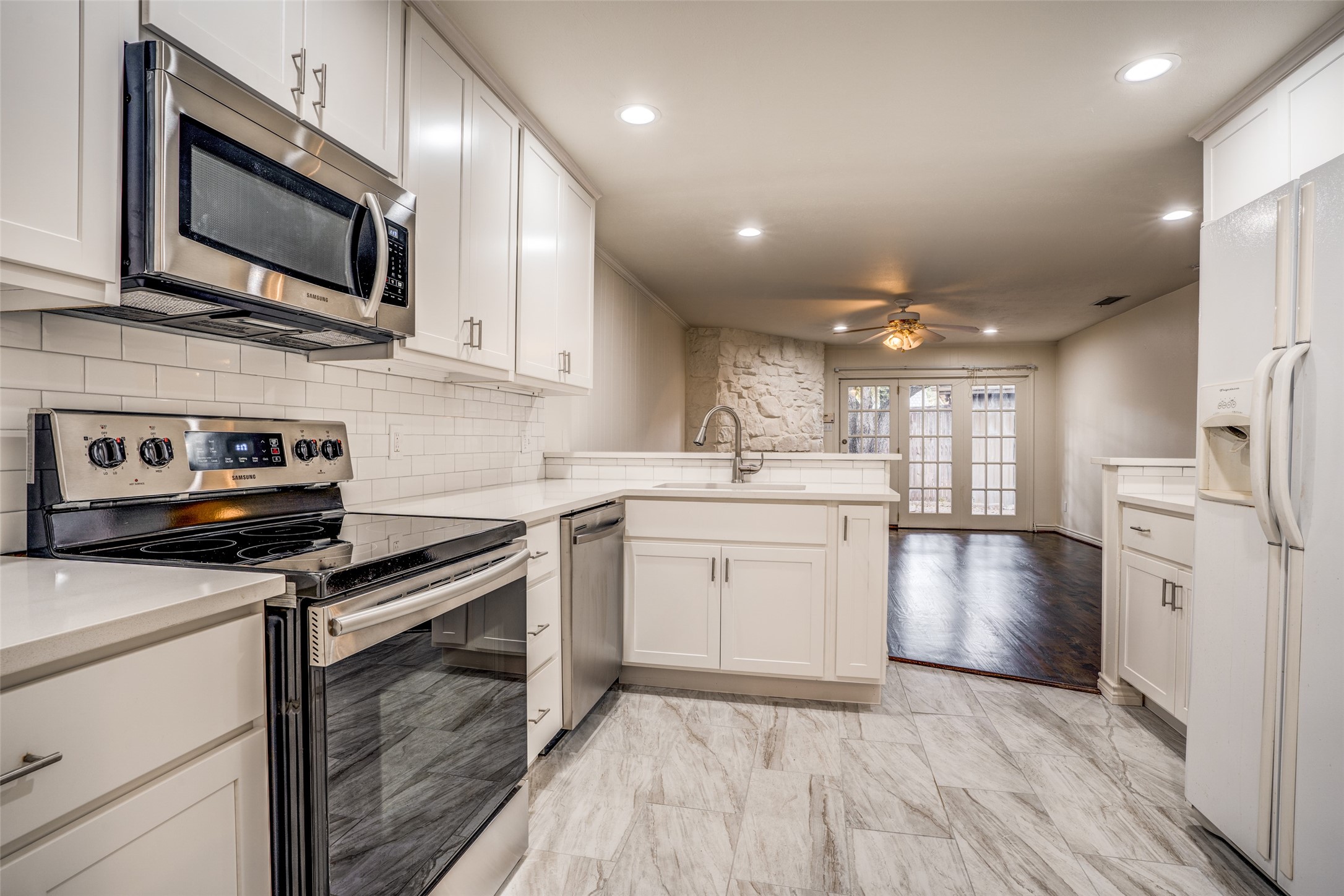7507 Meadow Oaks Drive Dallas TX 75230