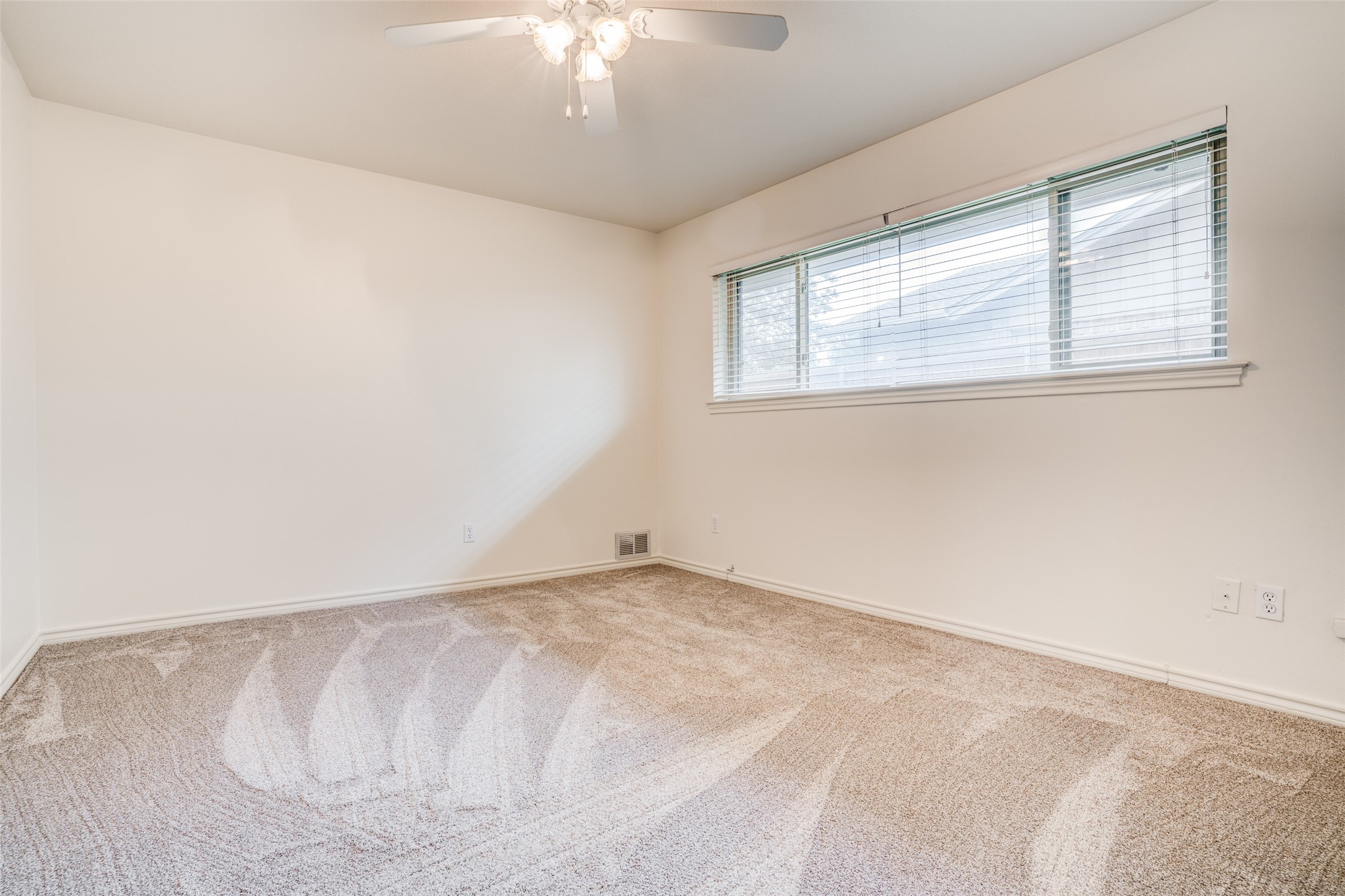7507 Meadow Oaks Drive Dallas TX 75230