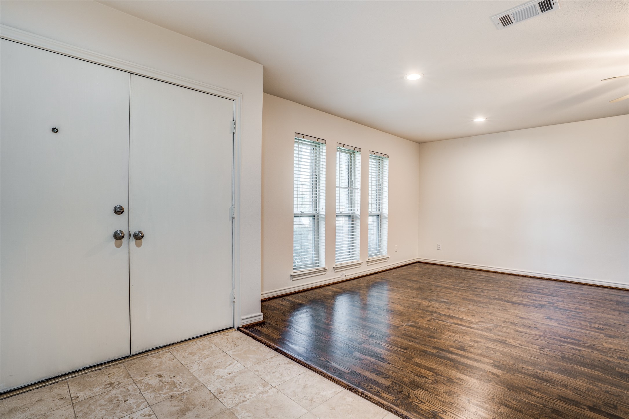 7507 Meadow Oaks Drive Dallas TX 75230
