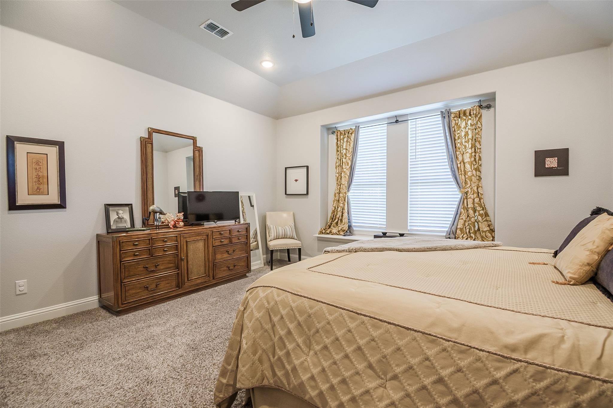 2655 Kathleen Avenue Dallas TX 75216