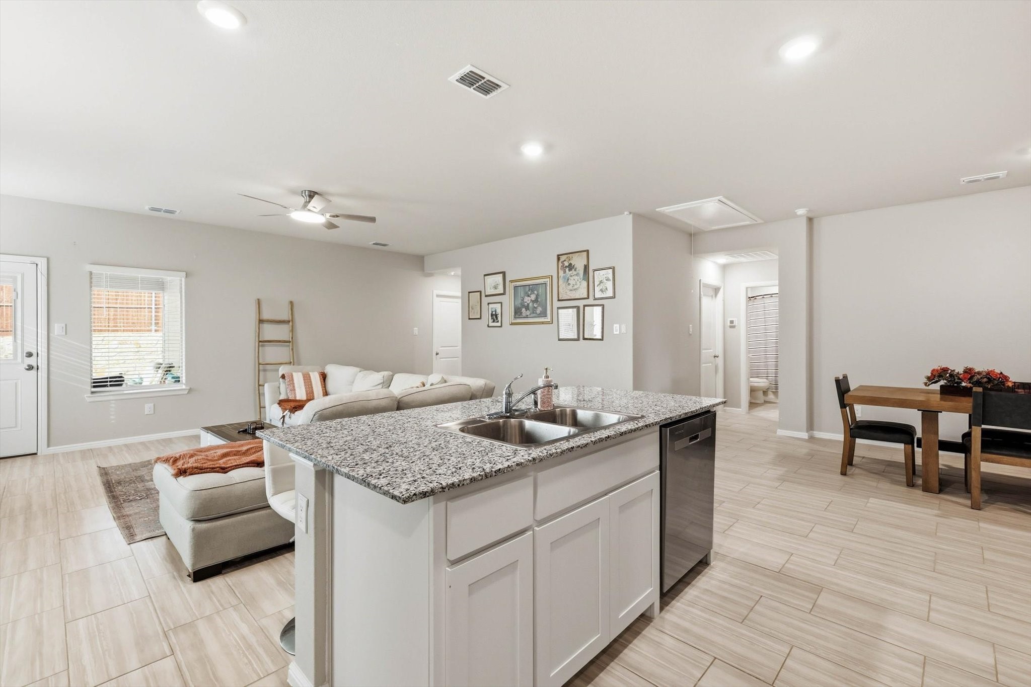 5344 Flannel Lane Krum TX 76249