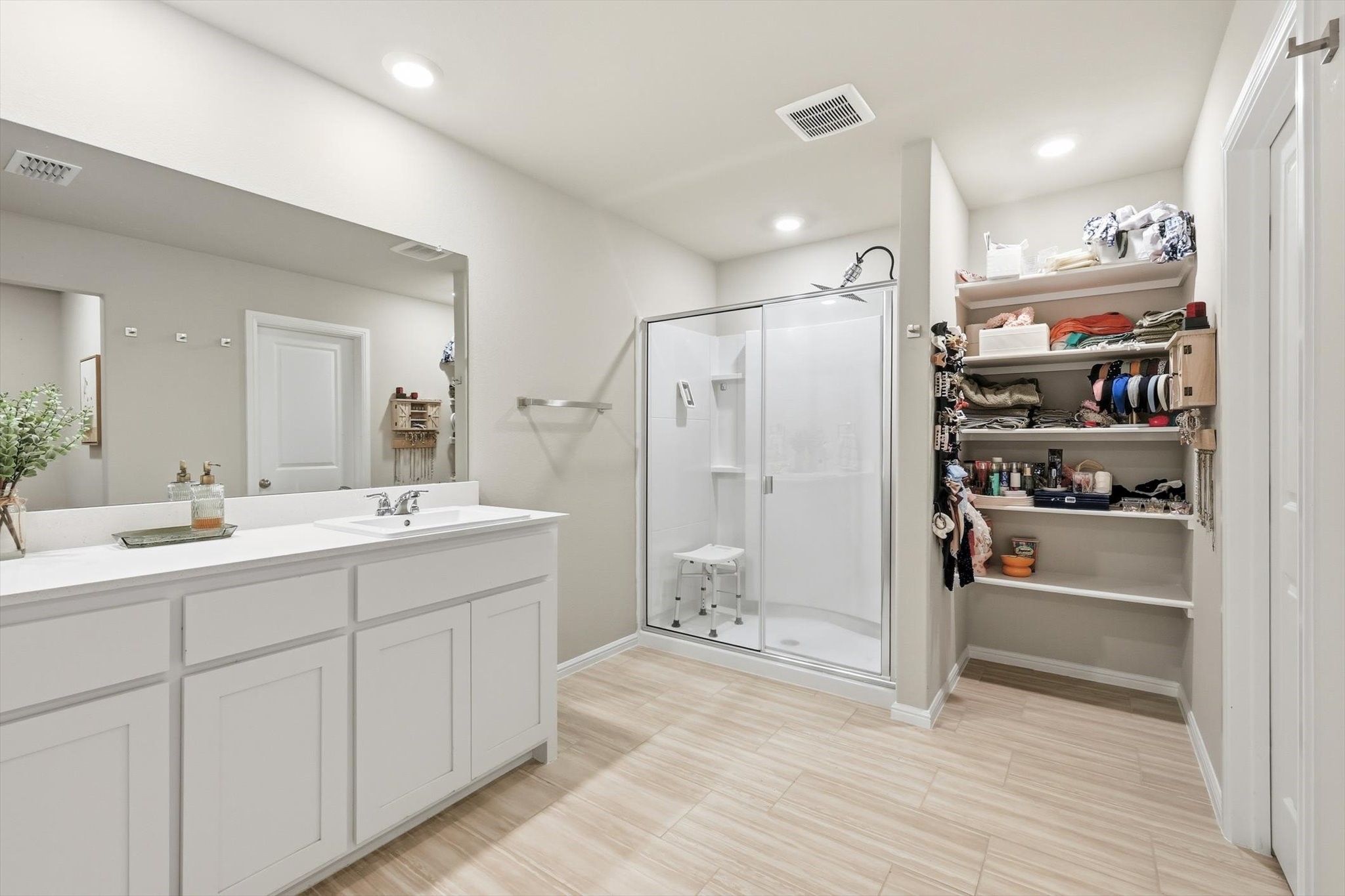 5344 Flannel Lane Krum TX 76249