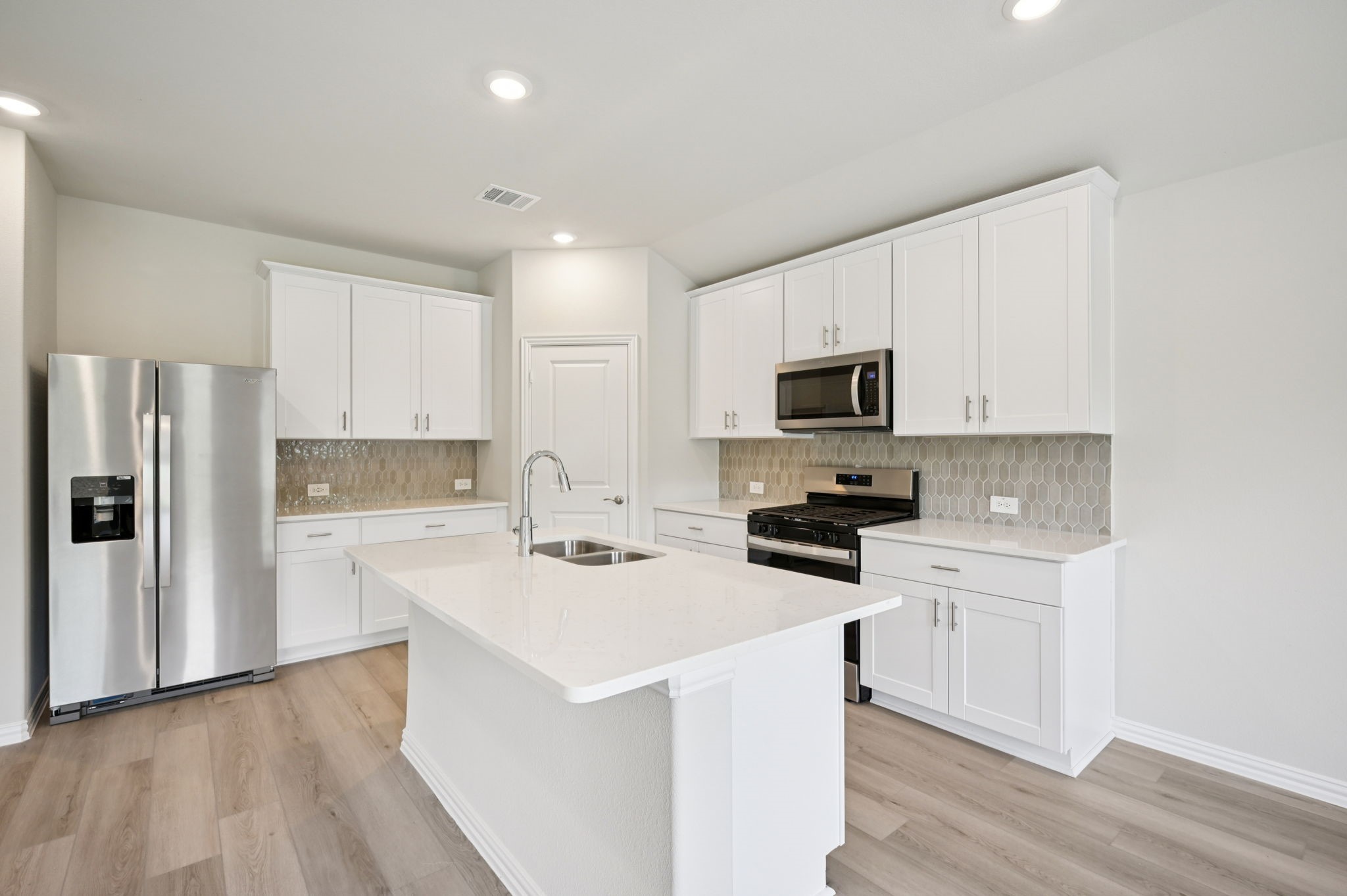 2116 Rannoch Street Sherman TX 75092