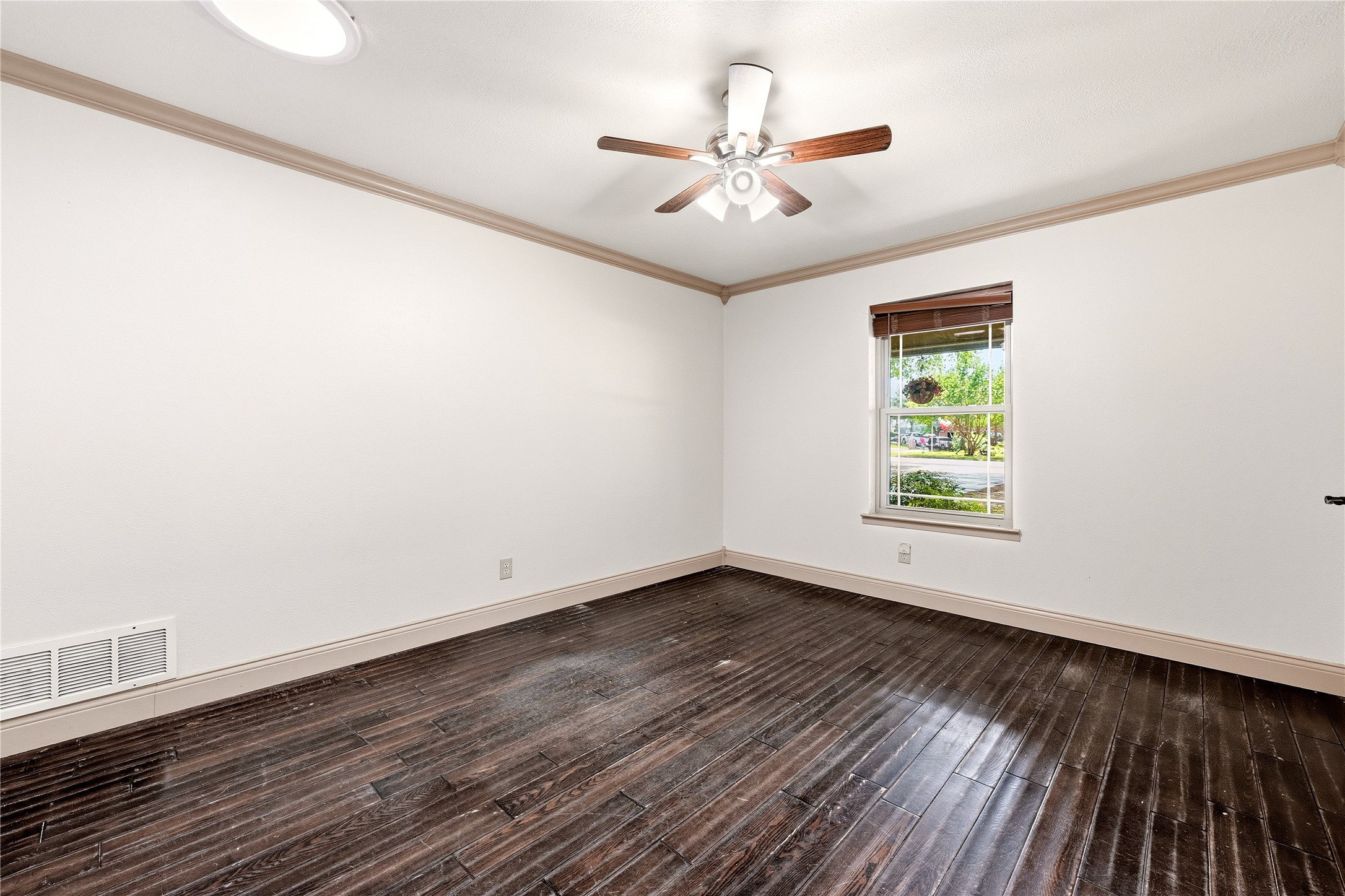17535 Country Club Drive Kemp TX 75143