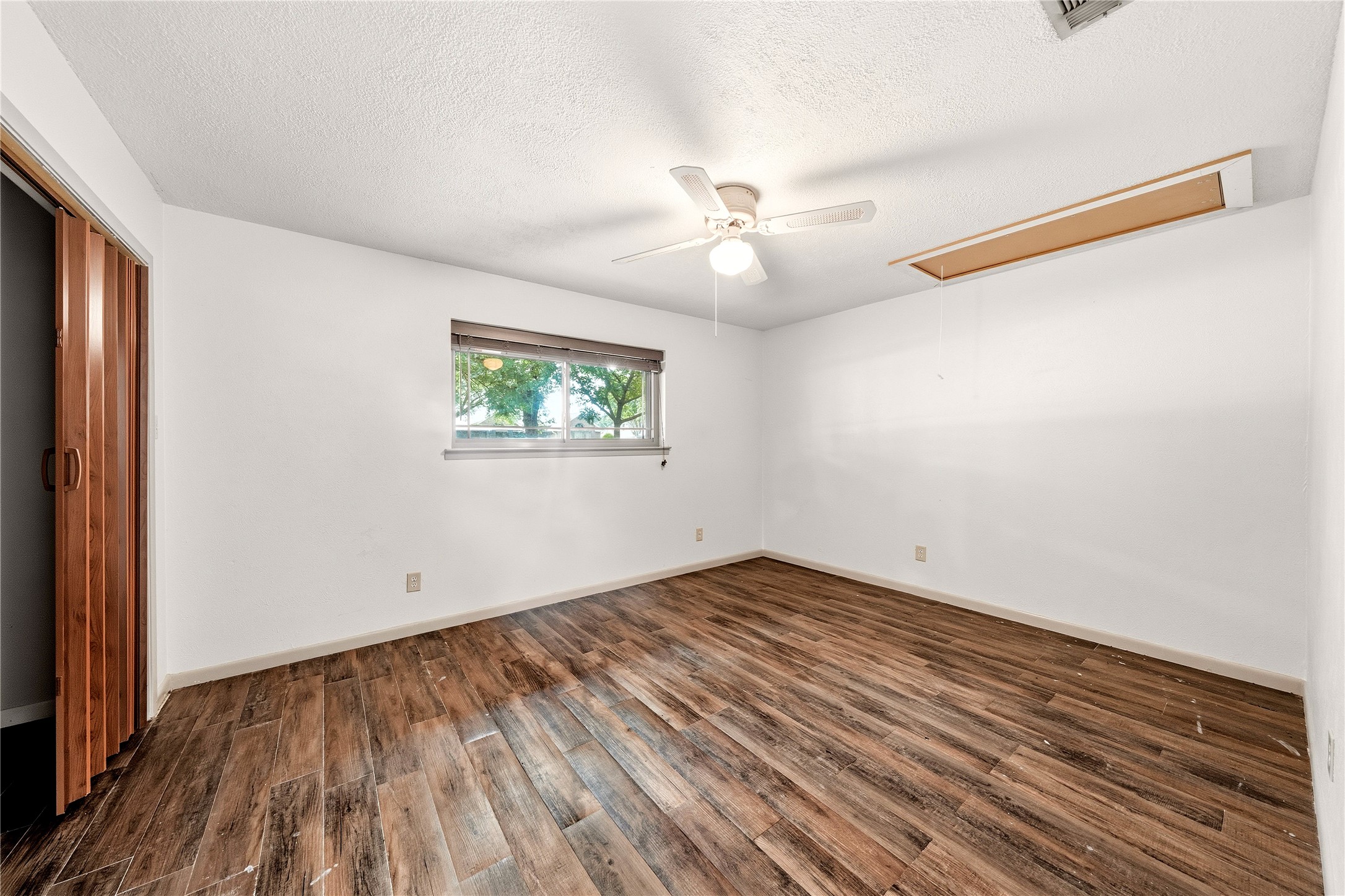 17535 Country Club Drive Kemp TX 75143
