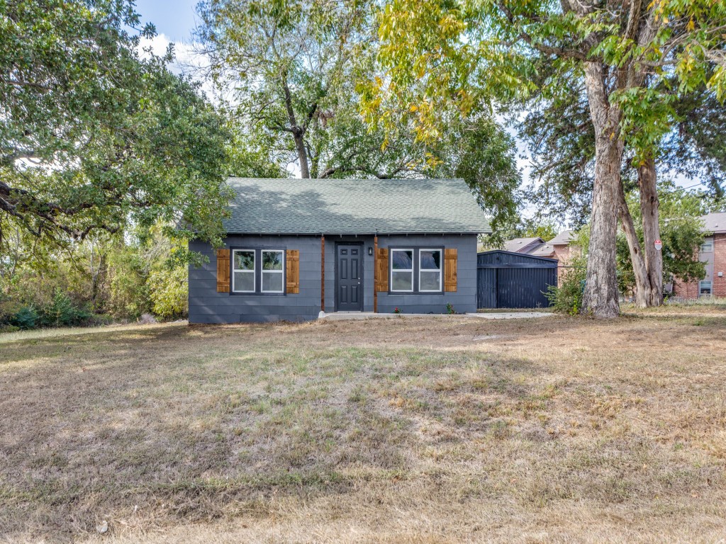 1000 S Spears Street Alvarado TX 76009
