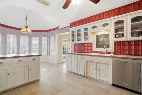 4201 Winding Way Benbrook TX 76126