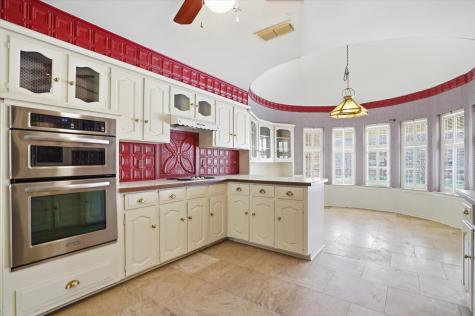 4201 Winding Way Benbrook TX 76126