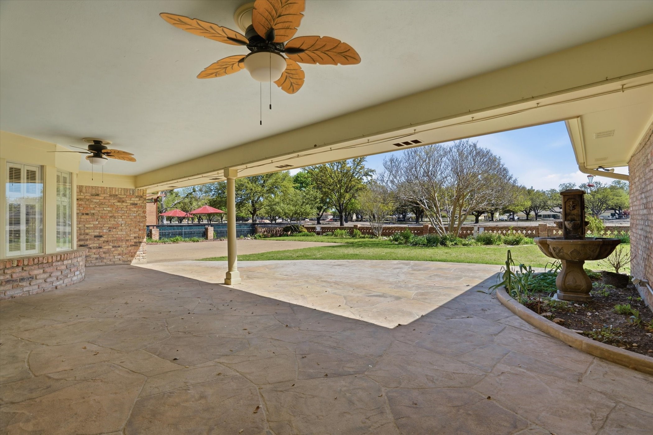 4201 Winding Way Benbrook TX 76126