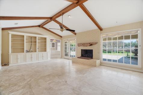 4201 Winding Way Benbrook TX 76126