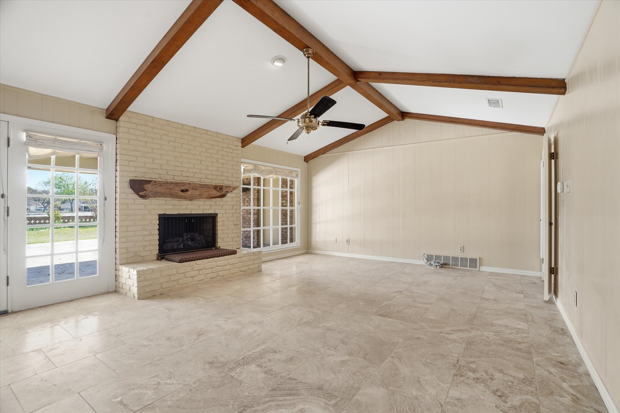 4201 Winding Way Benbrook TX 76126