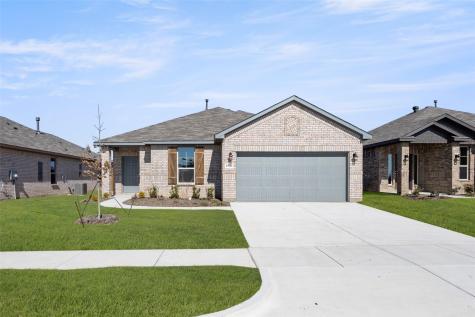 1902 Cheyenne Drive Cleburne TX 76033