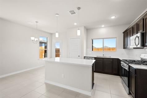 1902 Cheyenne Drive Cleburne TX 76033