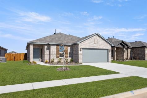 1902 Cheyenne Drive Cleburne TX 76033