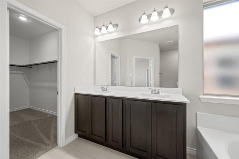 1902 Cheyenne Drive Cleburne TX 76033
