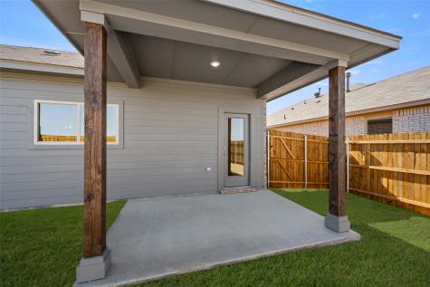 1902 Cheyenne Drive Cleburne TX 76033