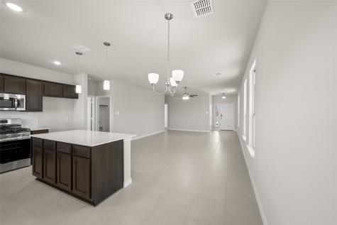 1902 Cheyenne Drive Cleburne TX 76033