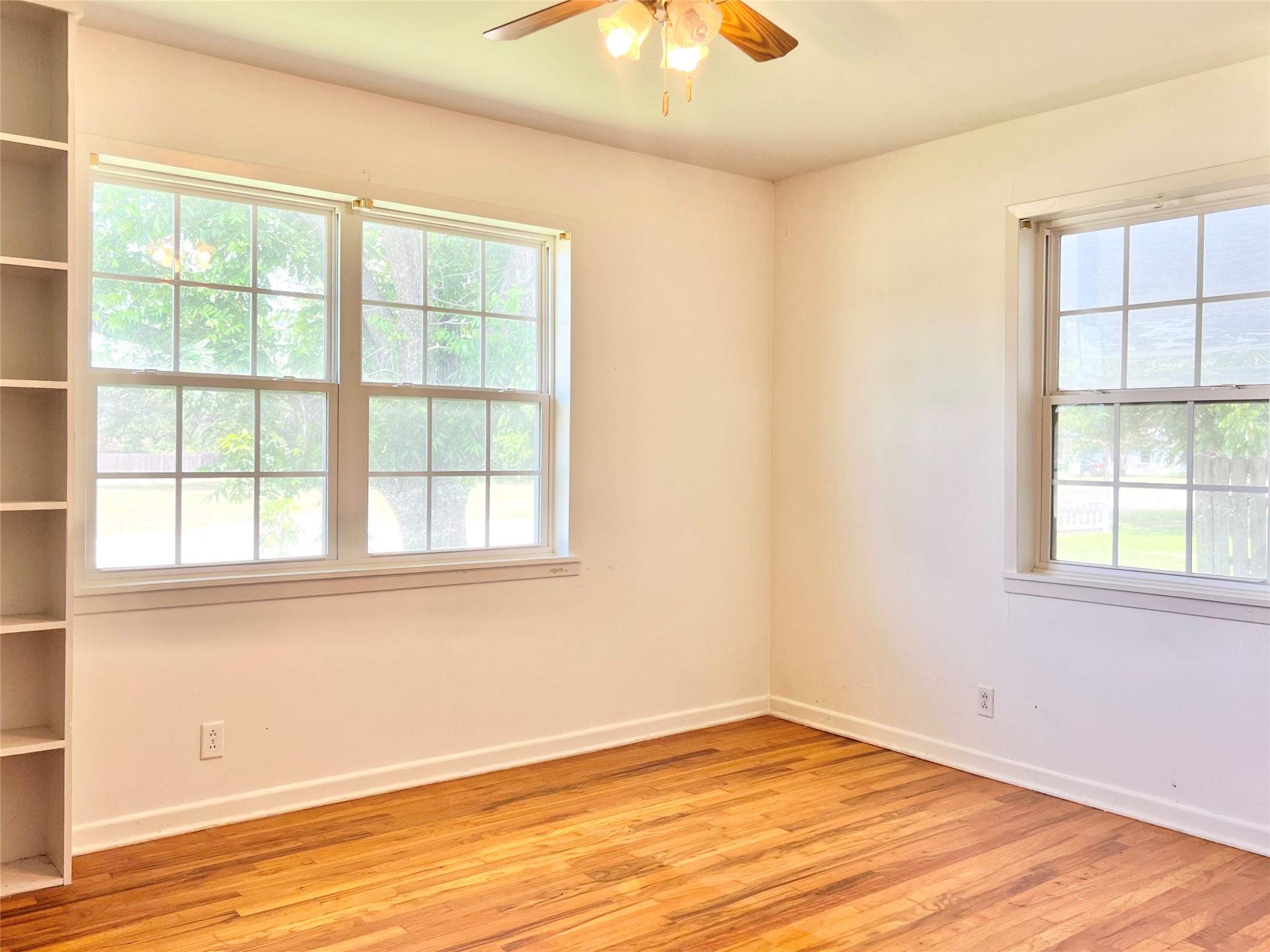802 E White Street Hamilton TX 76531