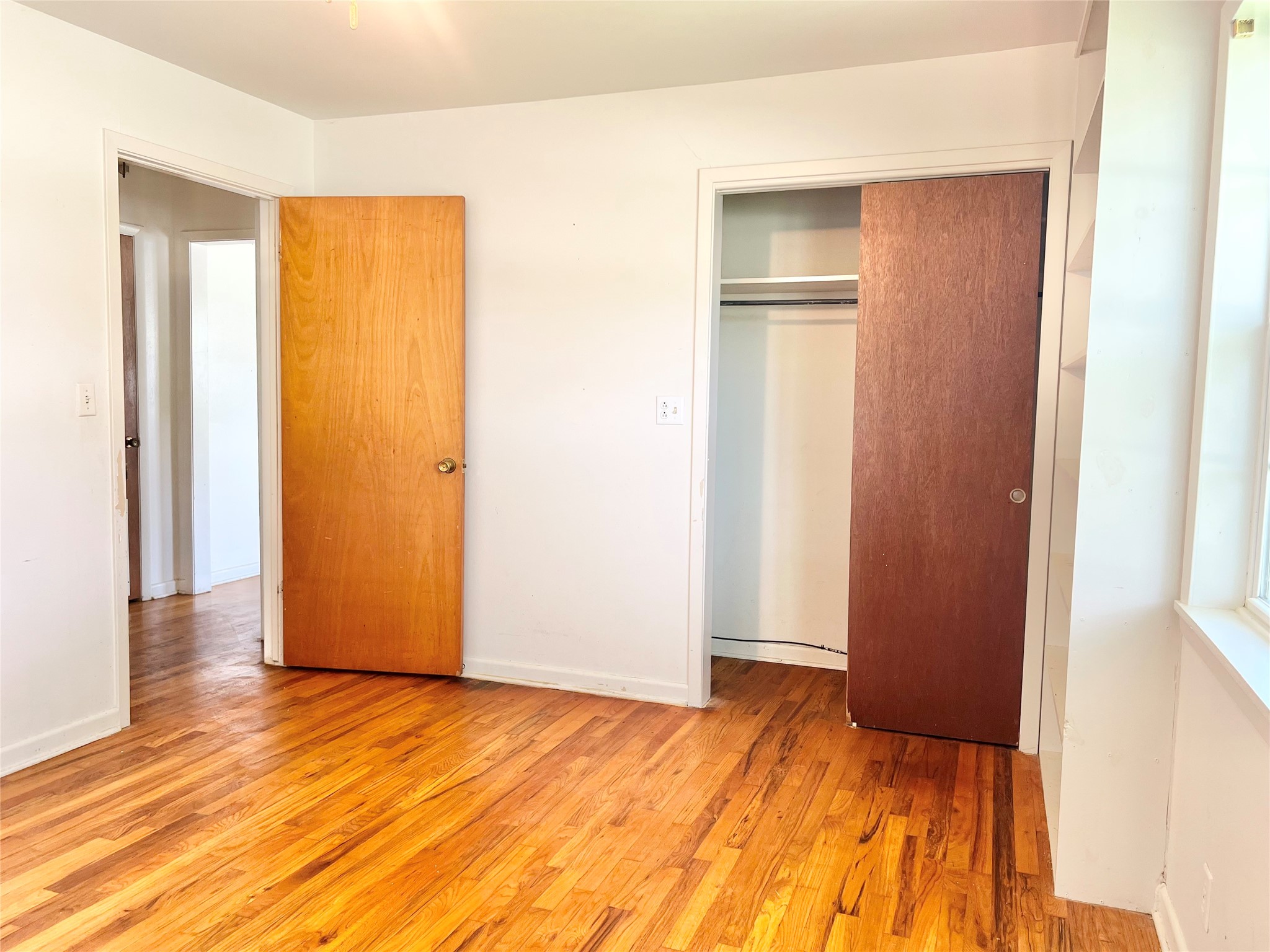 802 E White Street Hamilton TX 76531
