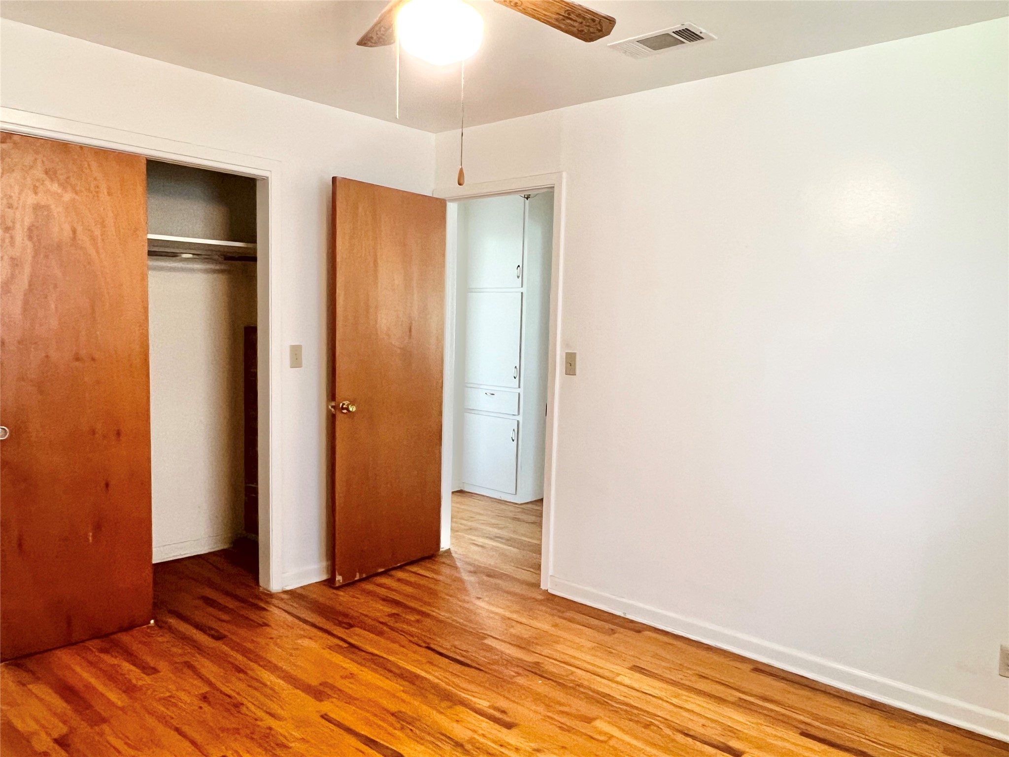 802 E White Street Hamilton TX 76531