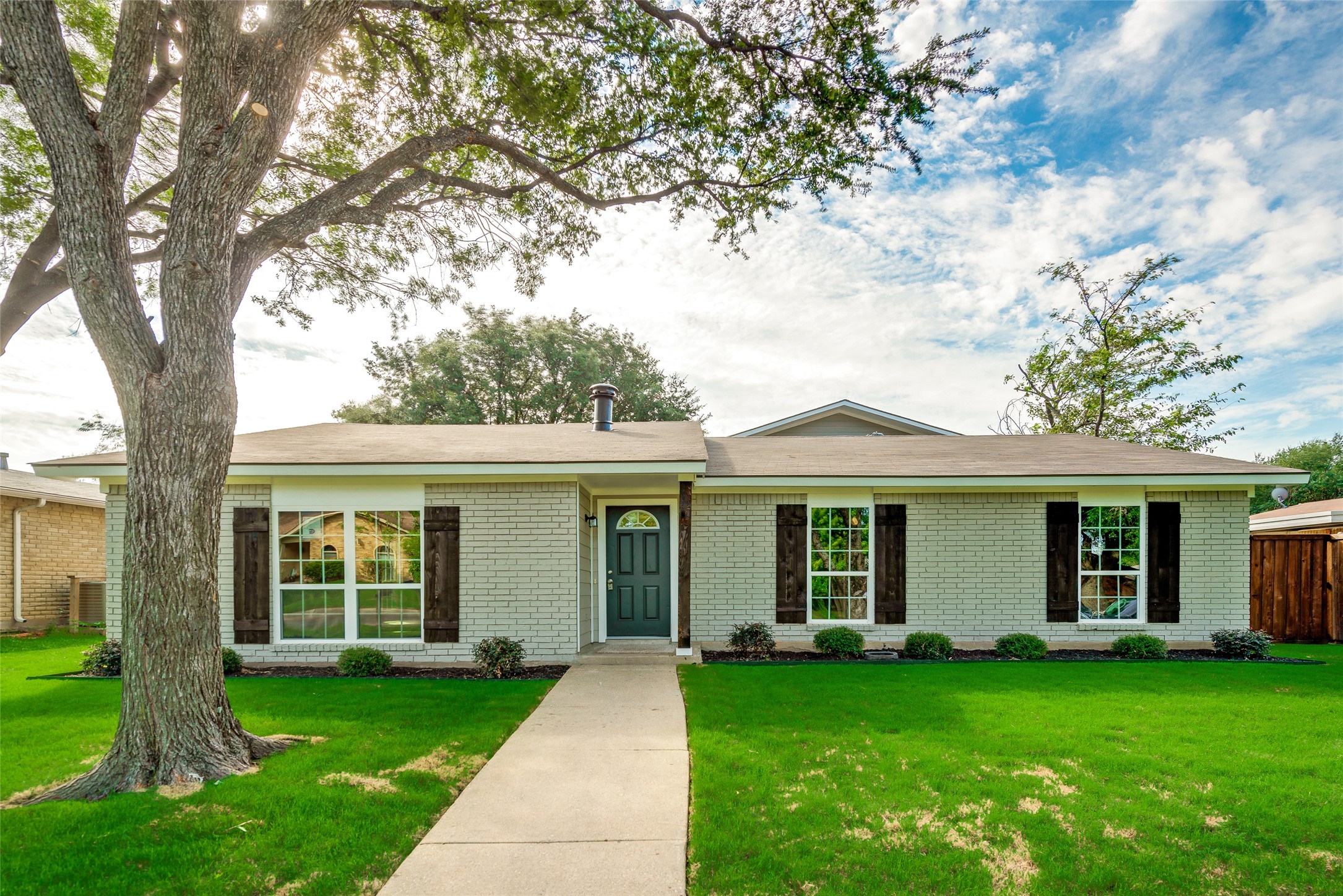 8506 Londonderry Lane Dallas TX 75228
