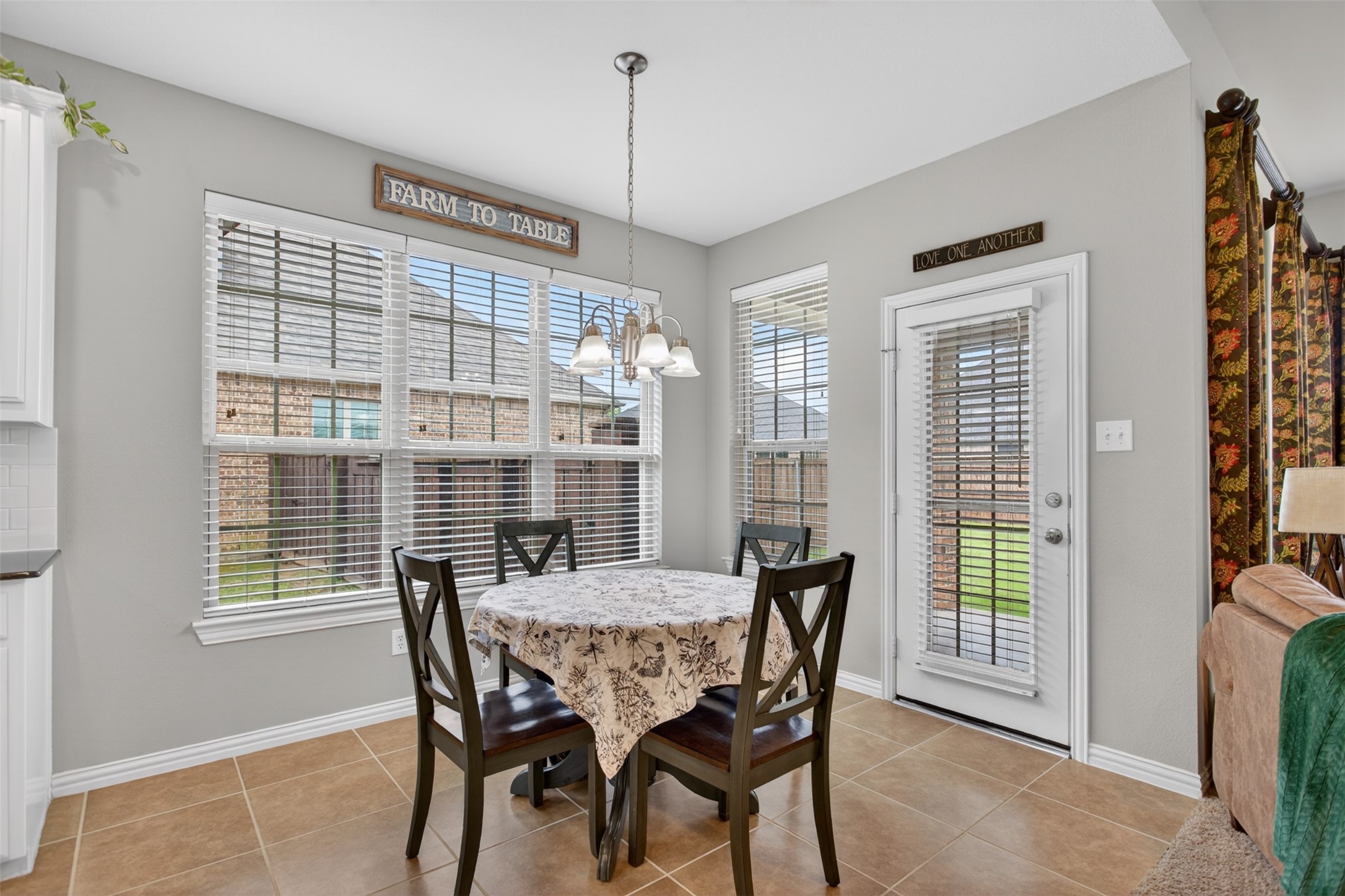 1109 Cadbury Lane Forney TX 75126