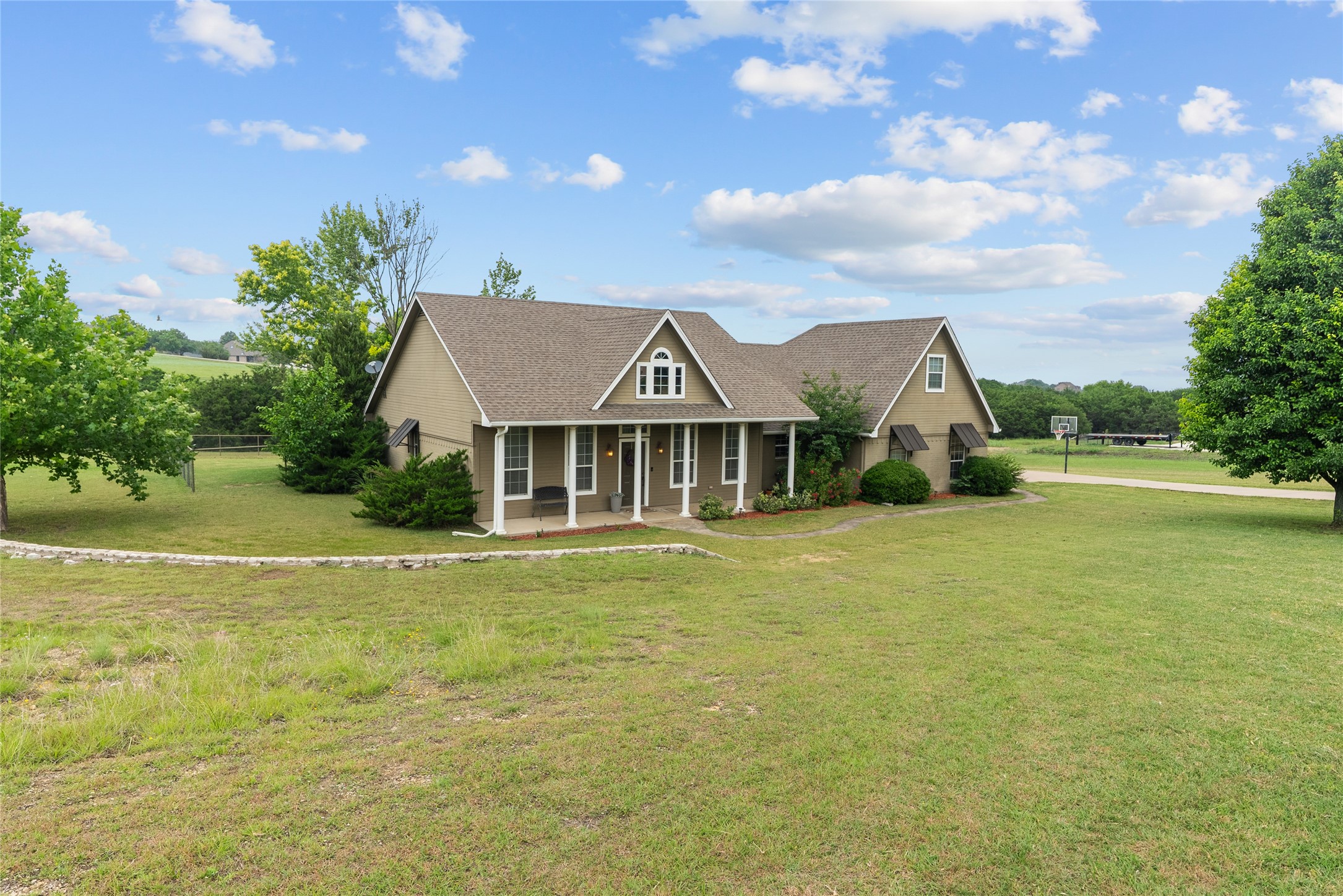 415 Stone Mountain Court Cresson TX 76035