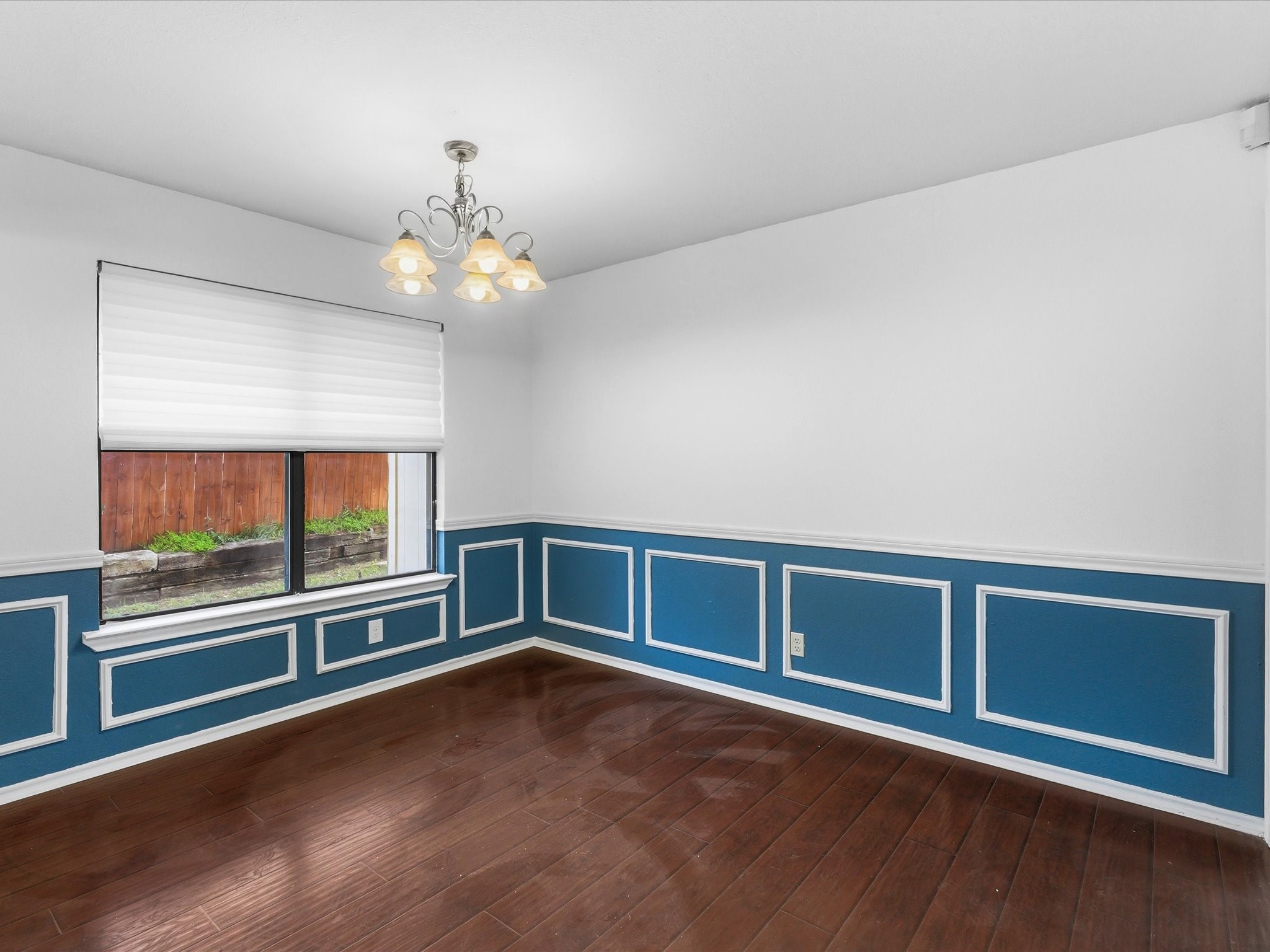 1522 Knollview Lane Carrollton TX 75007