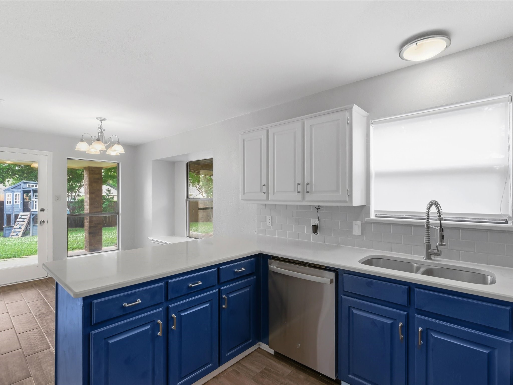1522 Knollview Lane Carrollton TX 75007