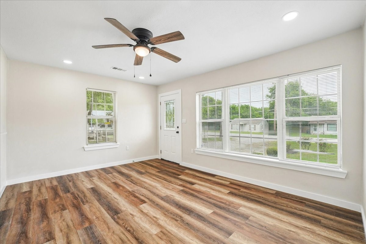 1455 Honor Drive Desoto TX 75115
