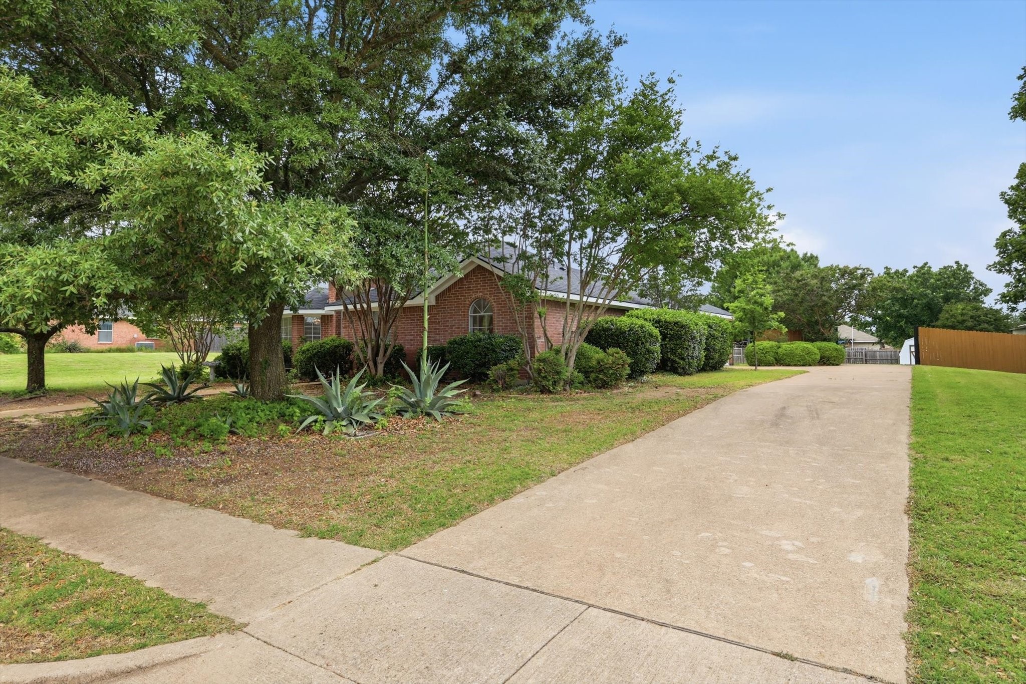 921 High Point Drive Midlothian TX 76065