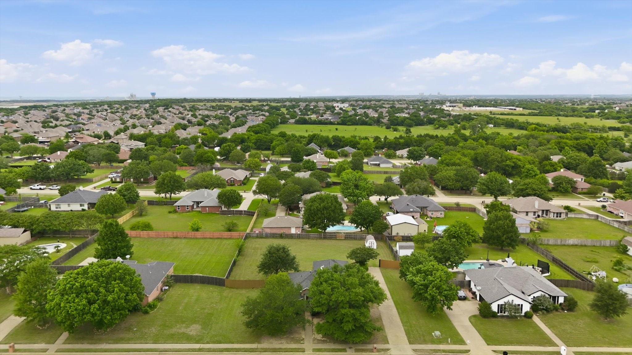 921 High Point Drive Midlothian TX 76065