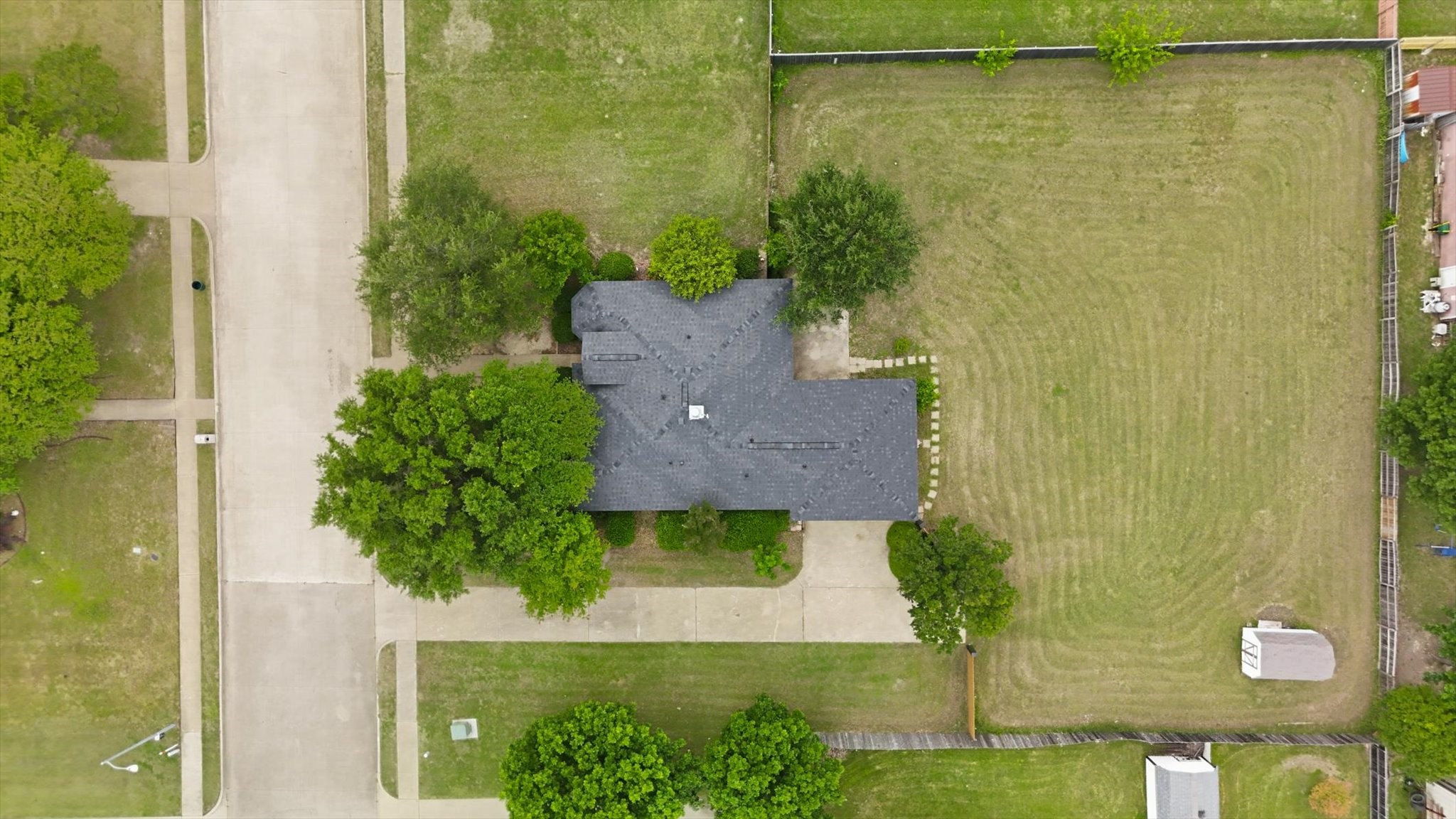 921 High Point Drive Midlothian TX 76065