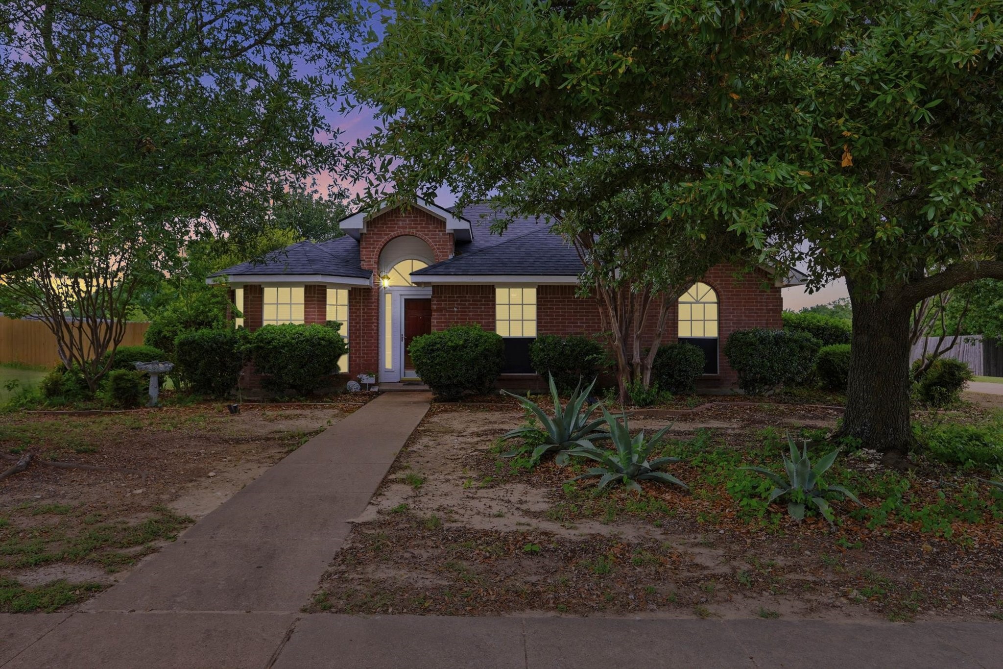 921 High Point Drive Midlothian TX 76065