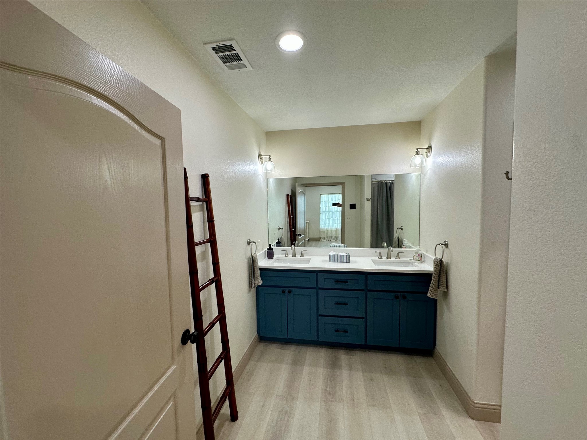 5432 Laster Road Fort Worth TX 76119