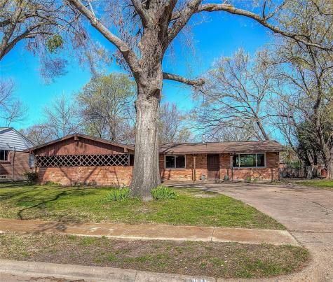 919 Royal Street Forney TX 75126