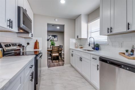 8908 Sorrento Street Dallas TX 75228