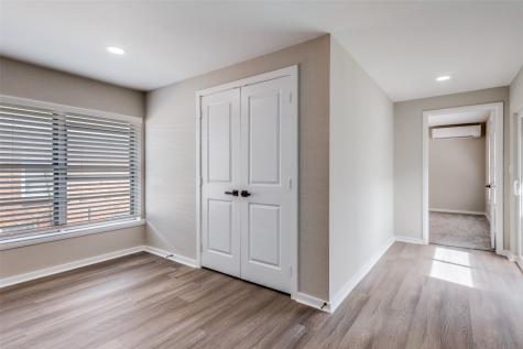 8908 Sorrento Street Dallas TX 75228