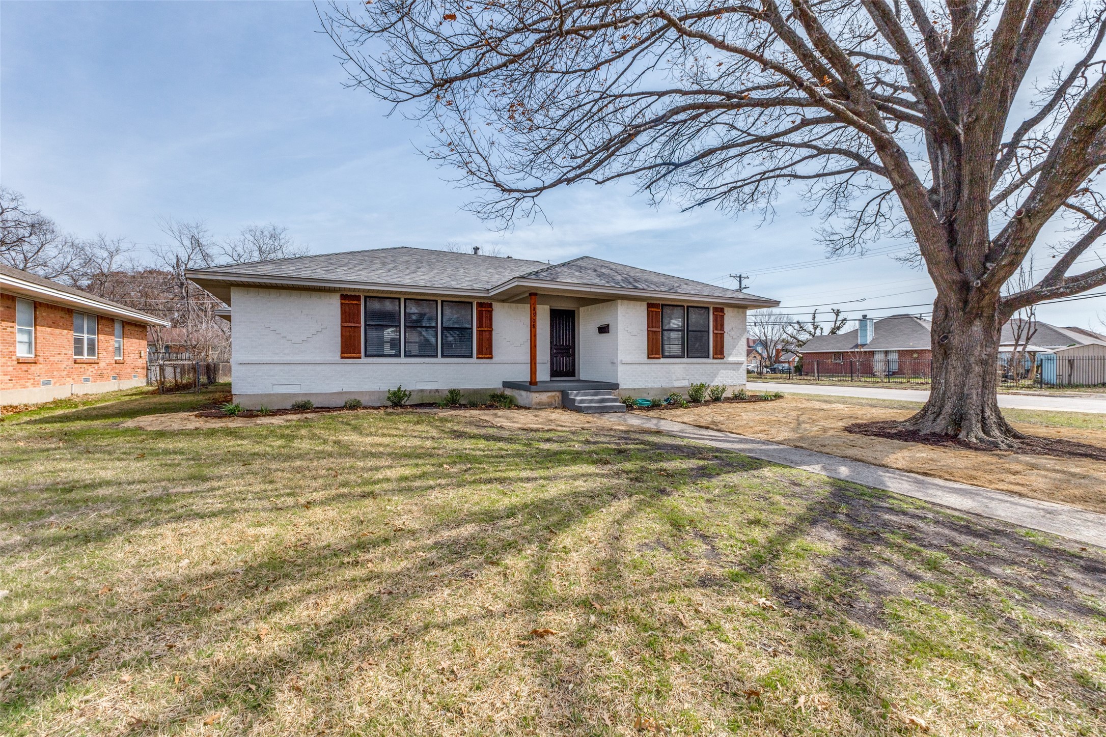 8908 Sorrento Street Dallas TX 75228