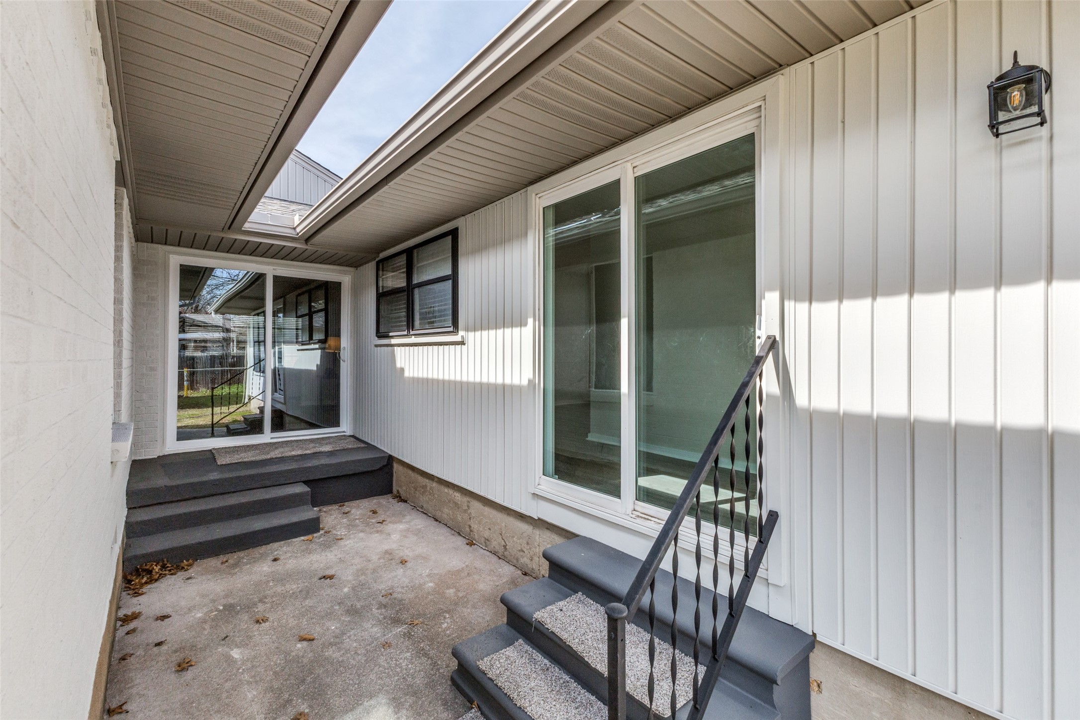 8908 Sorrento Street Dallas TX 75228