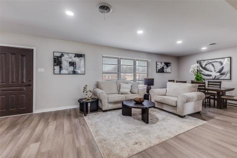 8908 Sorrento Street Dallas TX 75228