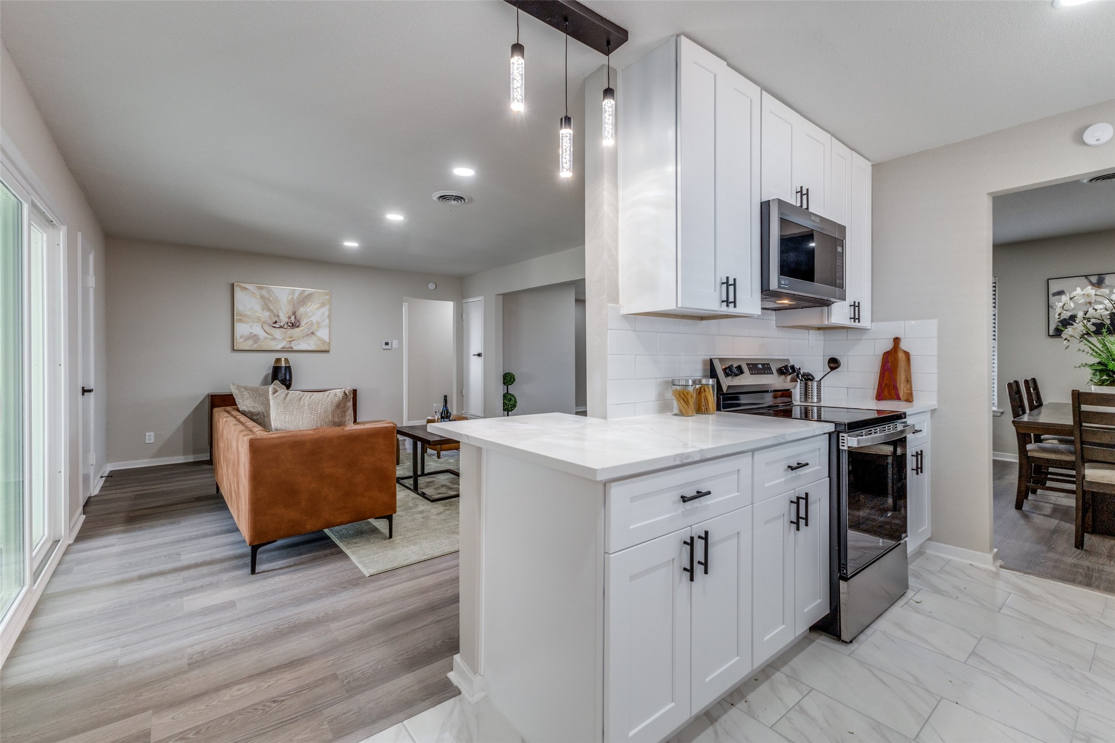 8908 Sorrento Street Dallas TX 75228