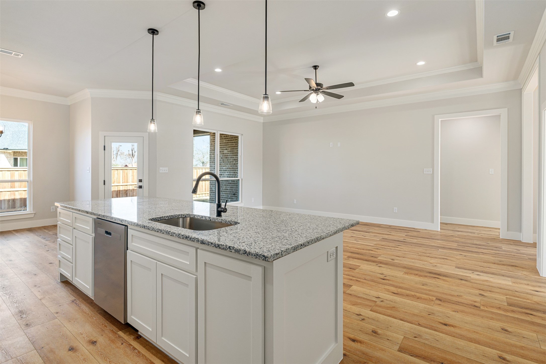 502 Limestone Circle Mabank TX 75147