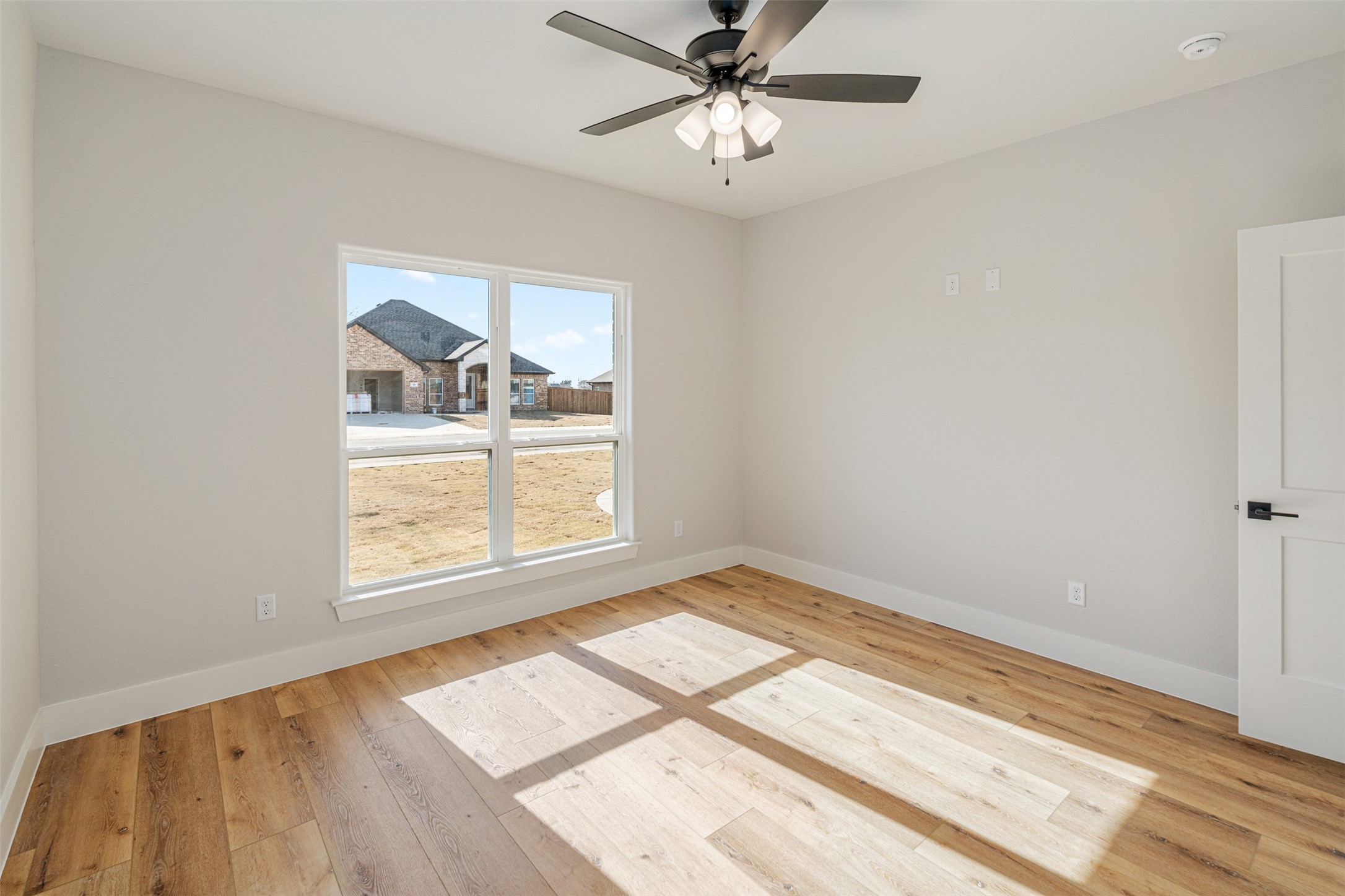 502 Limestone Circle Mabank TX 75147