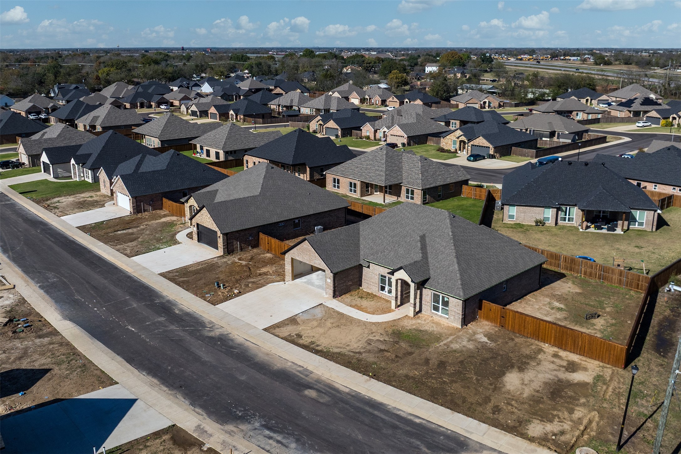 502 Limestone Circle Mabank TX 75147